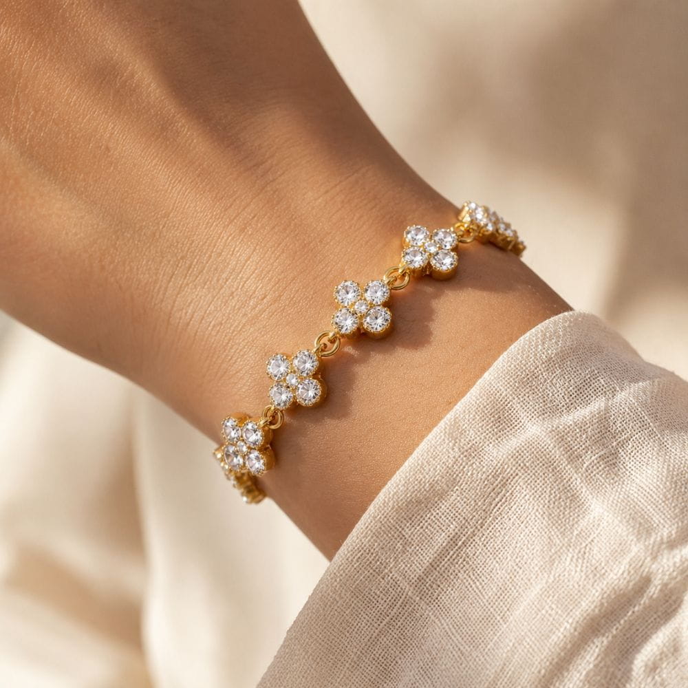 Clover Bracelet with Cubic Zirconia